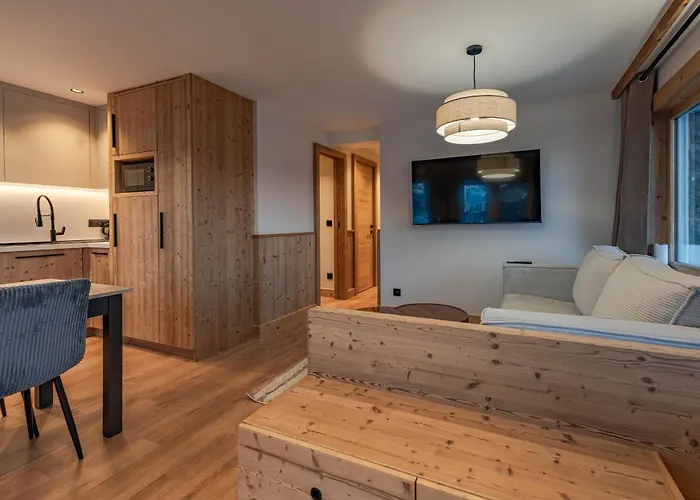 Apartament Alpin Renove Proche Pistes Et Commerces - - Fr-1-613a-42 Courchevel